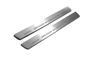 Illuminated LED Door Sill Tread Plates Jeep Grand Cherokee IV 2010-2021 With Grand Cherokee Logo Jeep Led Door Sills opdesign