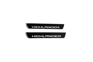 Illuminated LED Door Sill Tread Plates Toyota Highlander IV 2019+ With Highlander Logo Toyota Led Door Sills opdesign