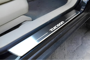 Illuminated LED Door Sill Tread Plates Hyundai Tucson I 2004-2015 With Tucson Logo Hyundai Led Door Sills opdesign