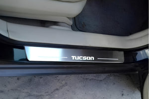 Illuminated LED Door Sill Tread Plates Hyundai Tucson I 2004-2015 With Tucson Logo Hyundai Led Door Sills opdesign