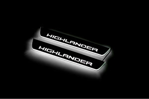 Illuminated LED Door Sill Tread Plates Toyota Highlander IV 2019+ With Highlander Logo Toyota Led Door Sills opdesign