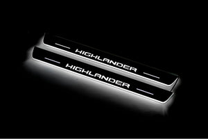 Illuminated LED Door Sill Tread Plates Toyota Highlander IV 2019+ With Highlander Logo Toyota Led Door Sills opdesign