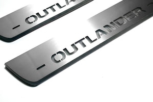 Illuminated LED Door Sill Tread Plates Mitsubishi Outlander II 2007-2012 With Outlander Logo Mitsubishi Led Door Sills opdesign