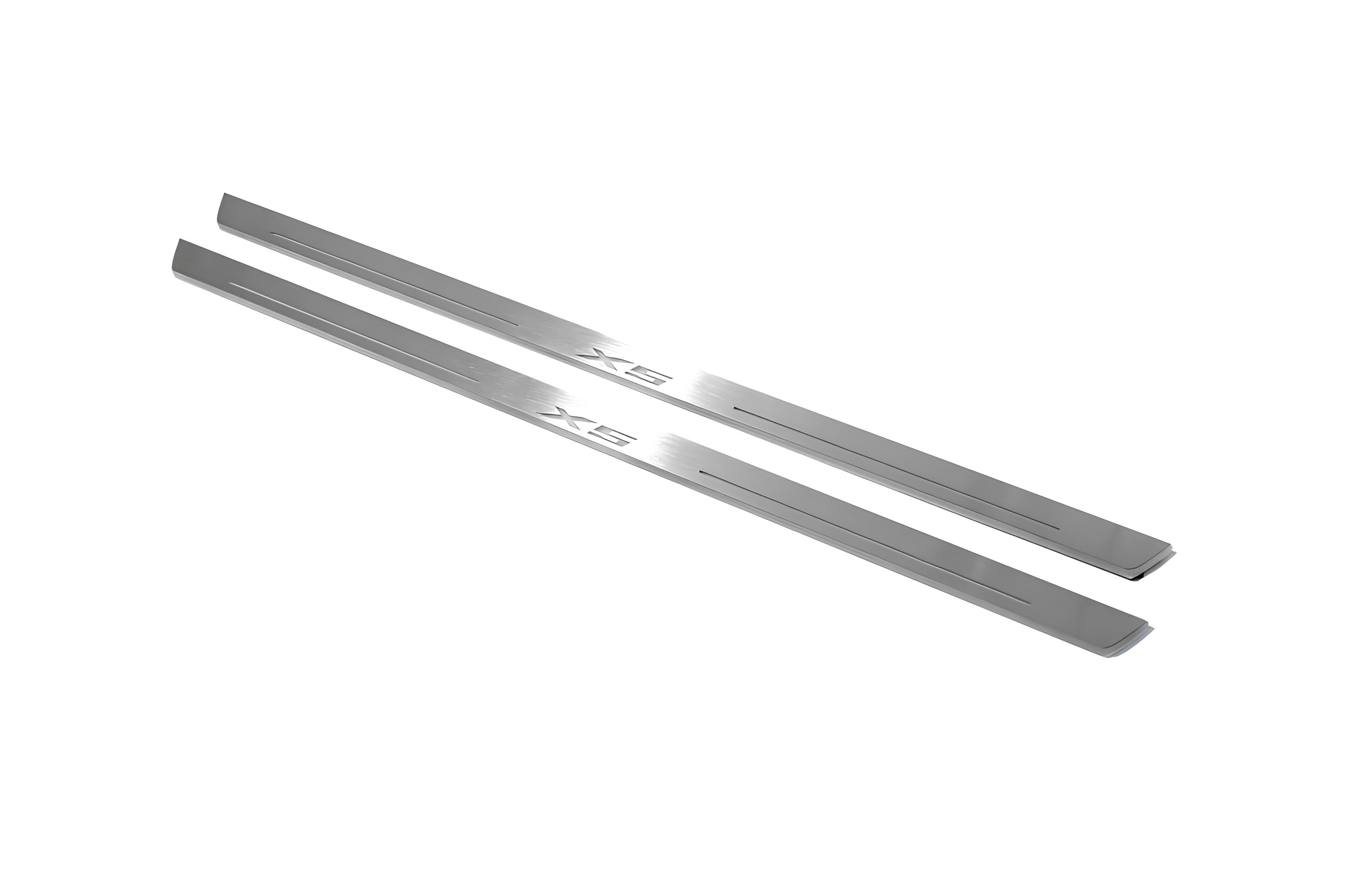 Illuminated LED Door Sill Tread Plates BMW X5 E53 1999-2006 With X5 Logo BMW Led Door Sills decoinfabric