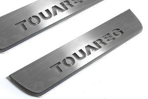 Illuminated LED Door Sill Tread Plates Volkswagen Touareg II 2010-2018 With Touareg Logo Volkswagen Led Door Sills opdesign