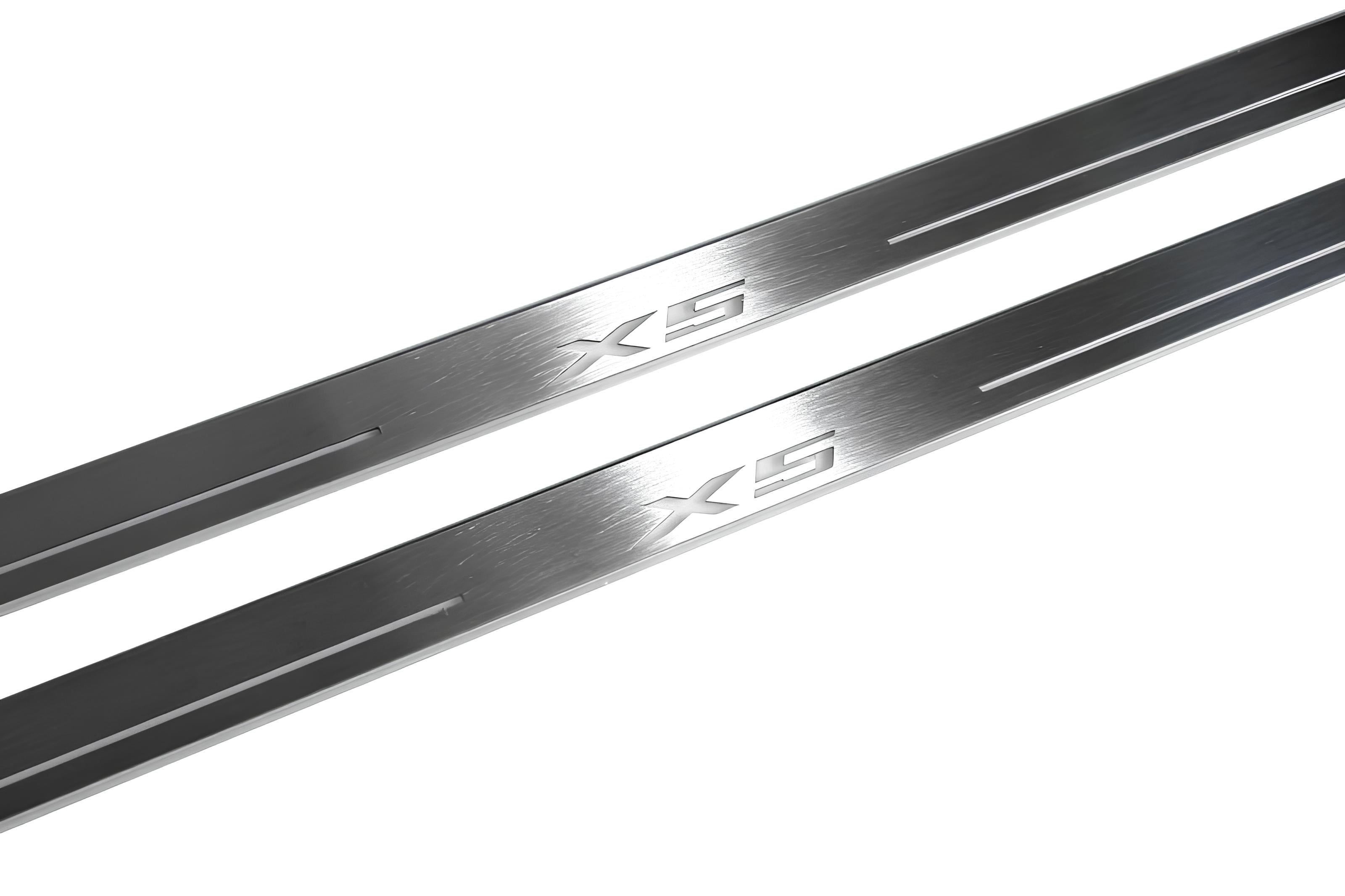 Illuminated LED Door Sill Tread Plates BMW X5 E53 1999-2006 With X5 Logo BMW Led Door Sills decoinfabric