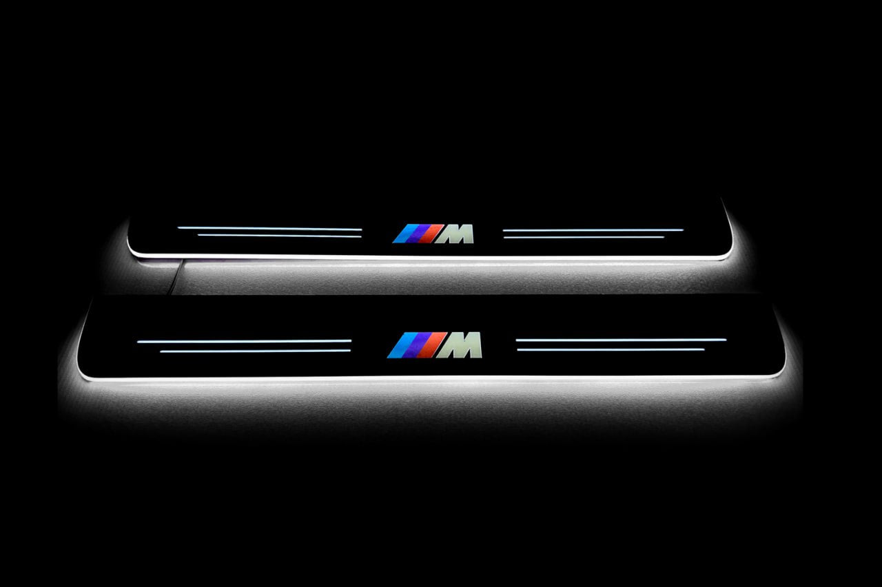 Illuminated LED Door Sill Tread Plates BMW 5 G60 2023+ With M Logo BMW Led Door Sills opdesign