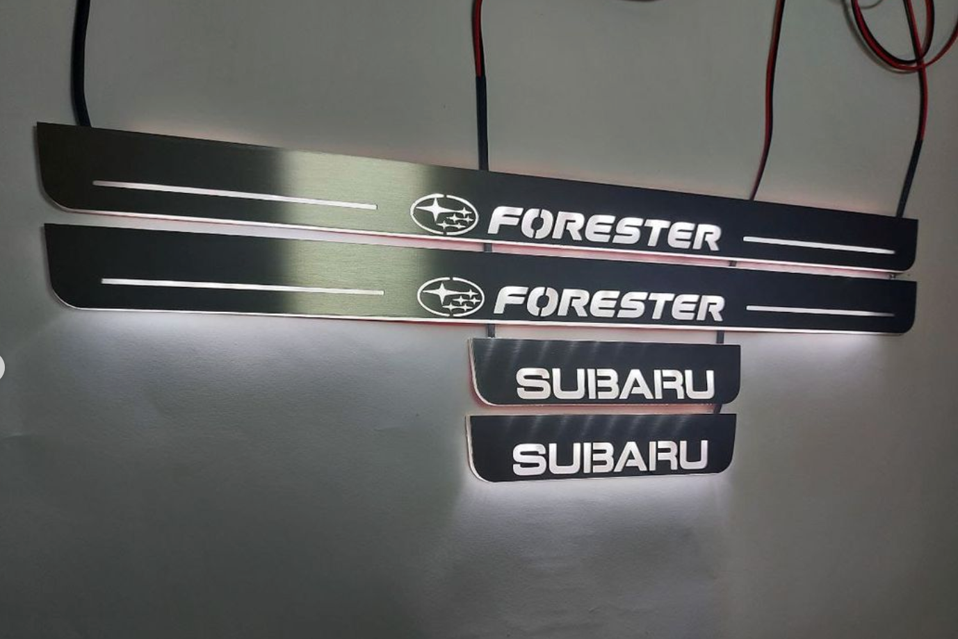 Illuminated LED Door Sill Tread Plates Subaru Forester IV 2012-2018 With Forester Logo Subaru Led Door Sills opdesign