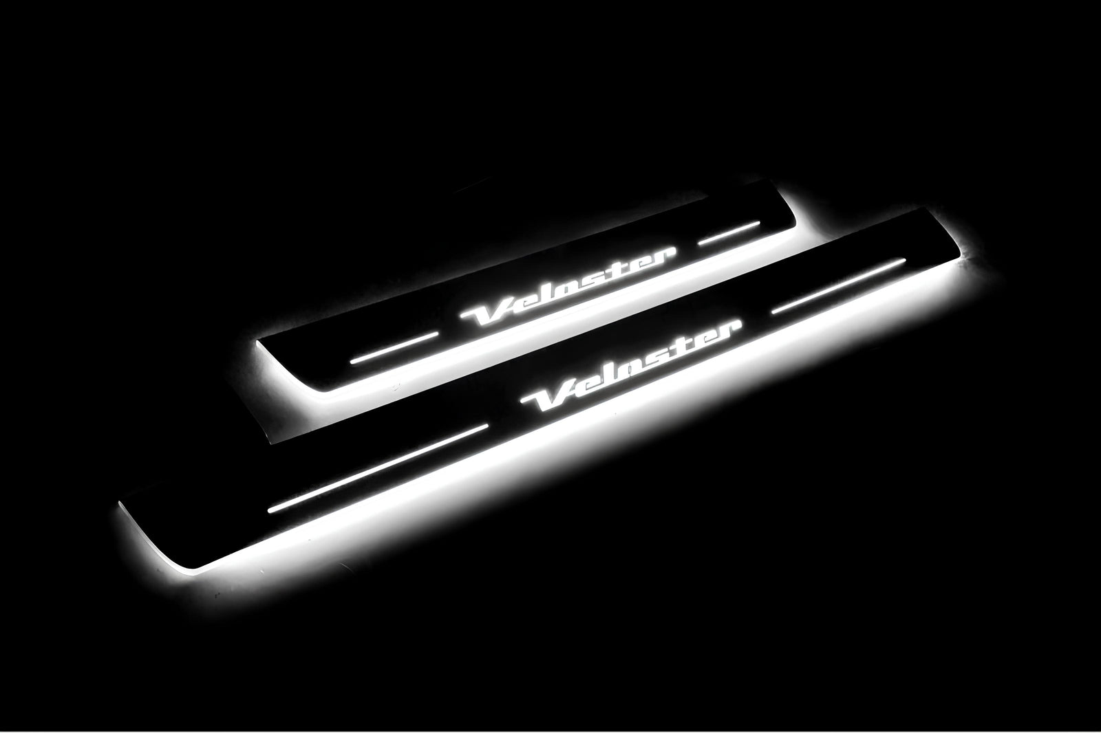 Hyundai Veloster I 2011+ door sill plates in stainless steel with Veloster logo
