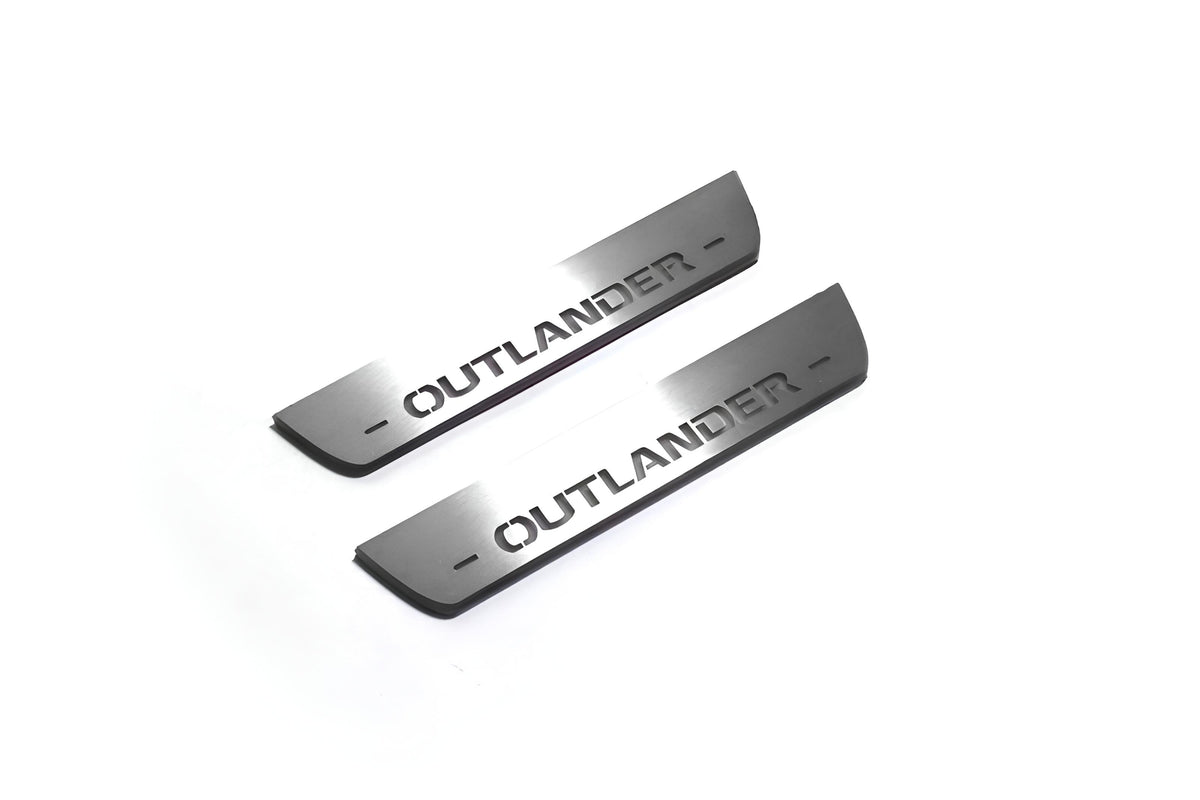 LED door sill plates for Mitsubishi Outlander II CW 2007+ with Outlander logo