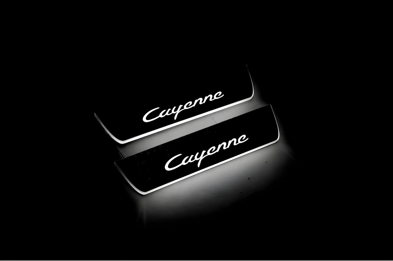 Porsche Cayenne Coupe 2019+ LED door sill plates in stainless steel with Cayenne logo
