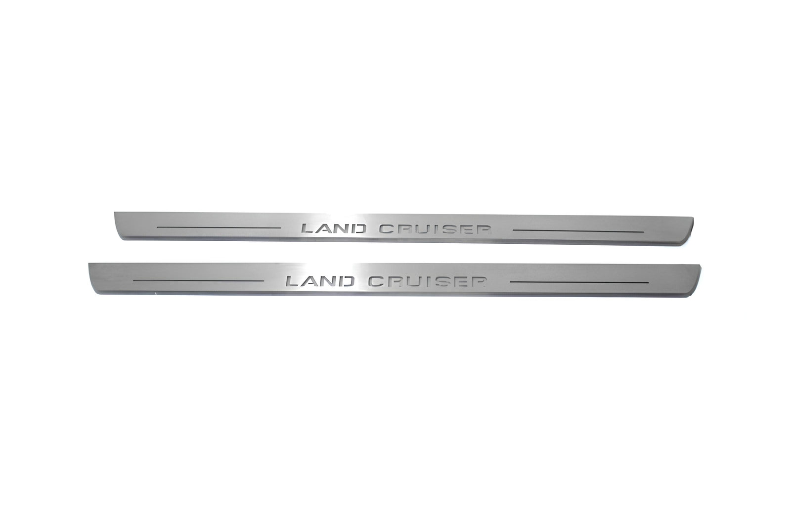 stainless steel door sill plates for Toyota LC 200 2007+ with Land Cruiser logo