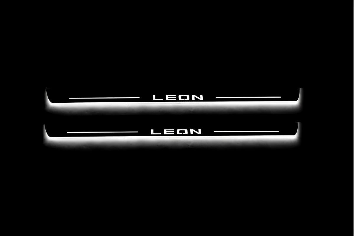 stainless steel LED door sill plates for Seat Leon III 2013+ with Leon logo