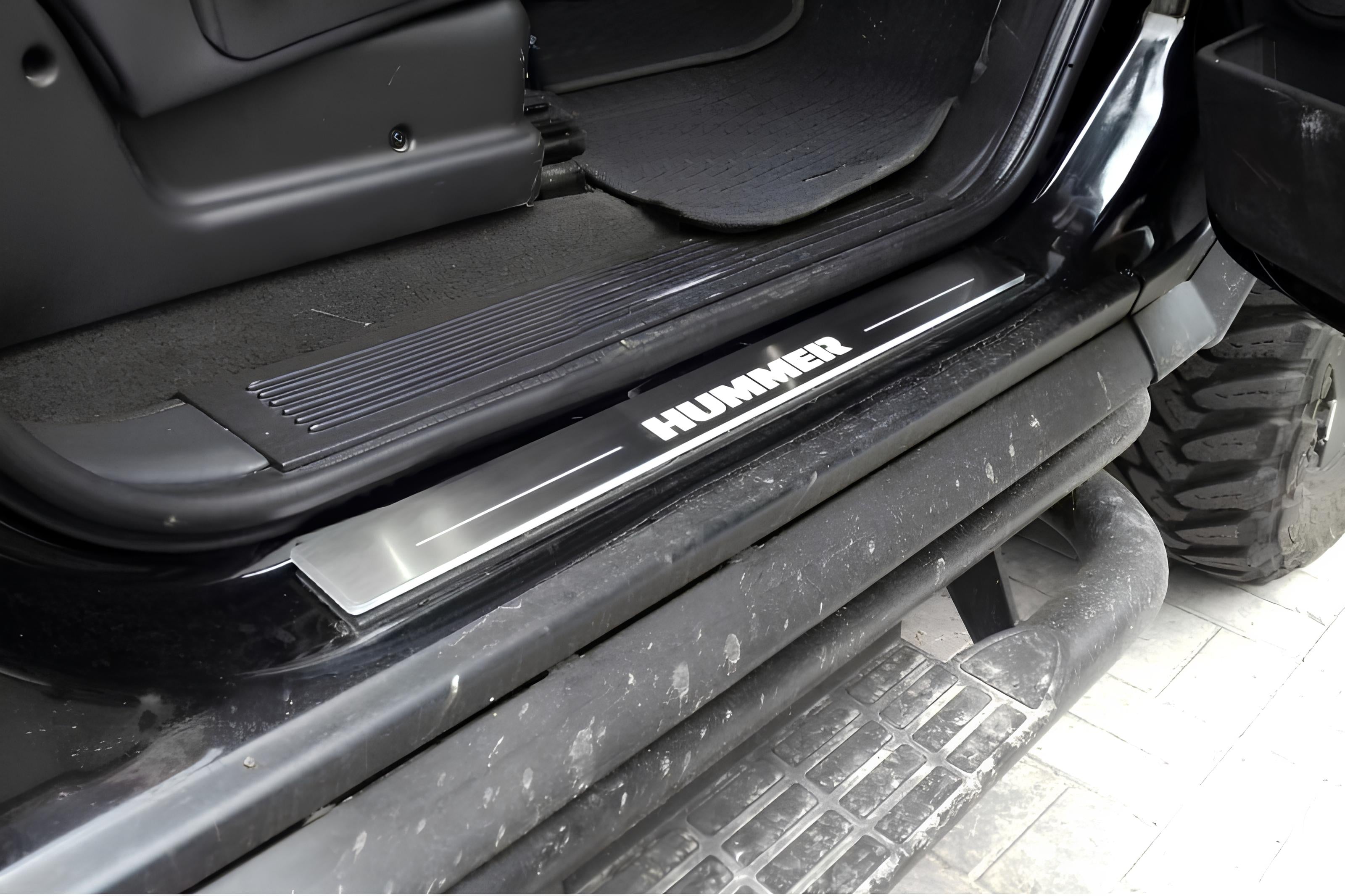 Illuminated LED Door Sill Tread Plates Hummer H2 2002-2009 With Hummer Logo Hummer Led Door Sills opdesign