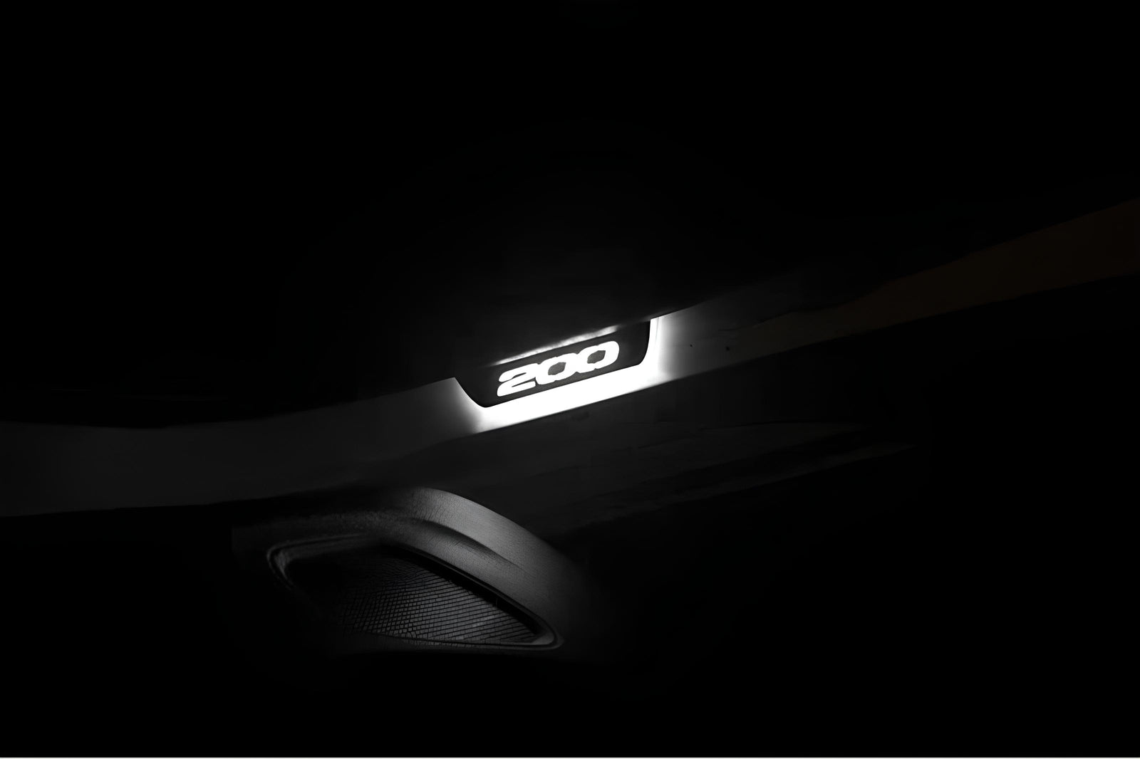 Chrysler 200 II 2015+ LED door sill plates in stainless steel with 200 logo