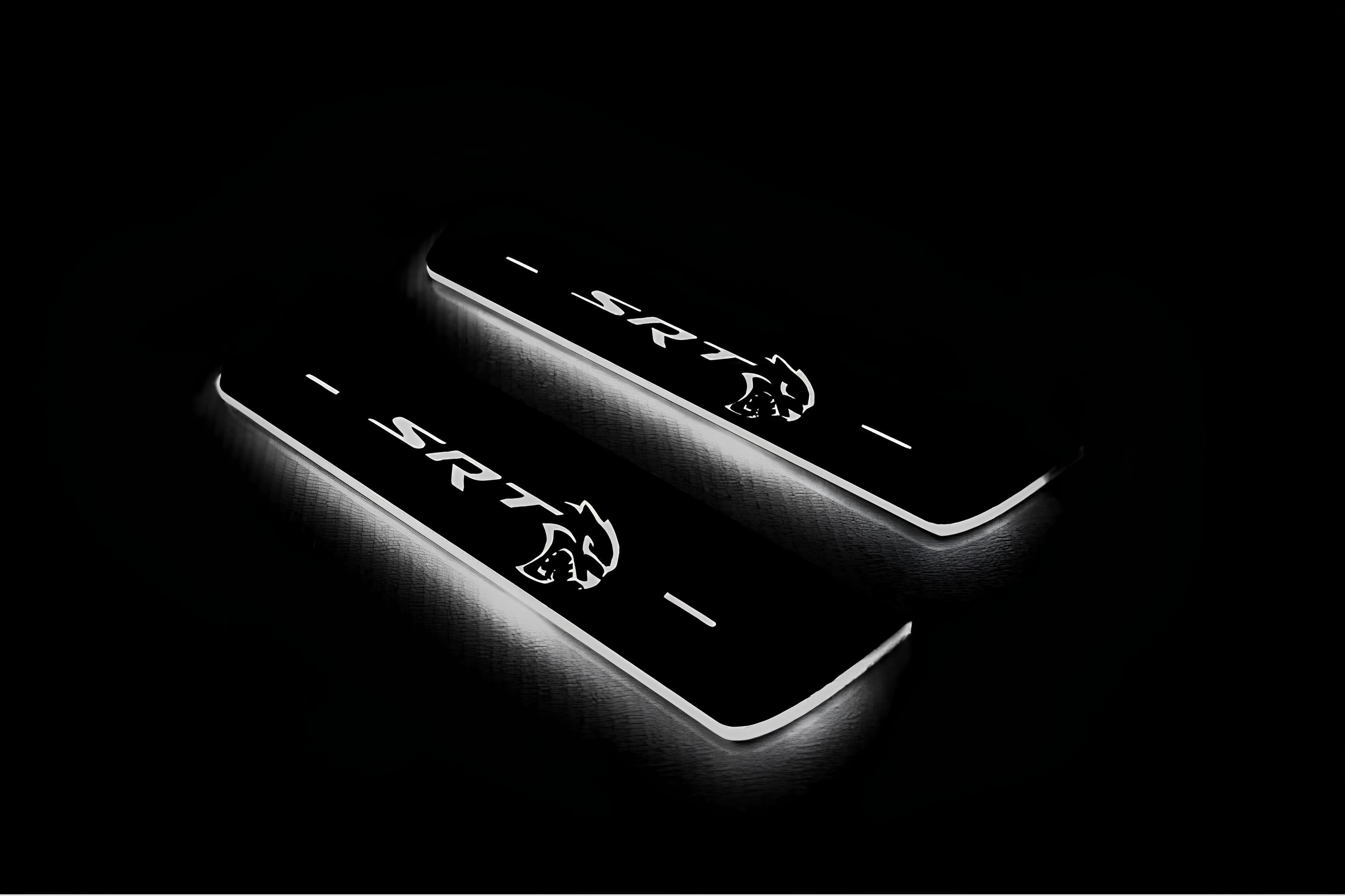Illuminated LED Door Sill Tread Plates Chrysler 300C II 2011-2023 With SRT HELLCAT Logo Chrysler Led Door Sills decoinfabric