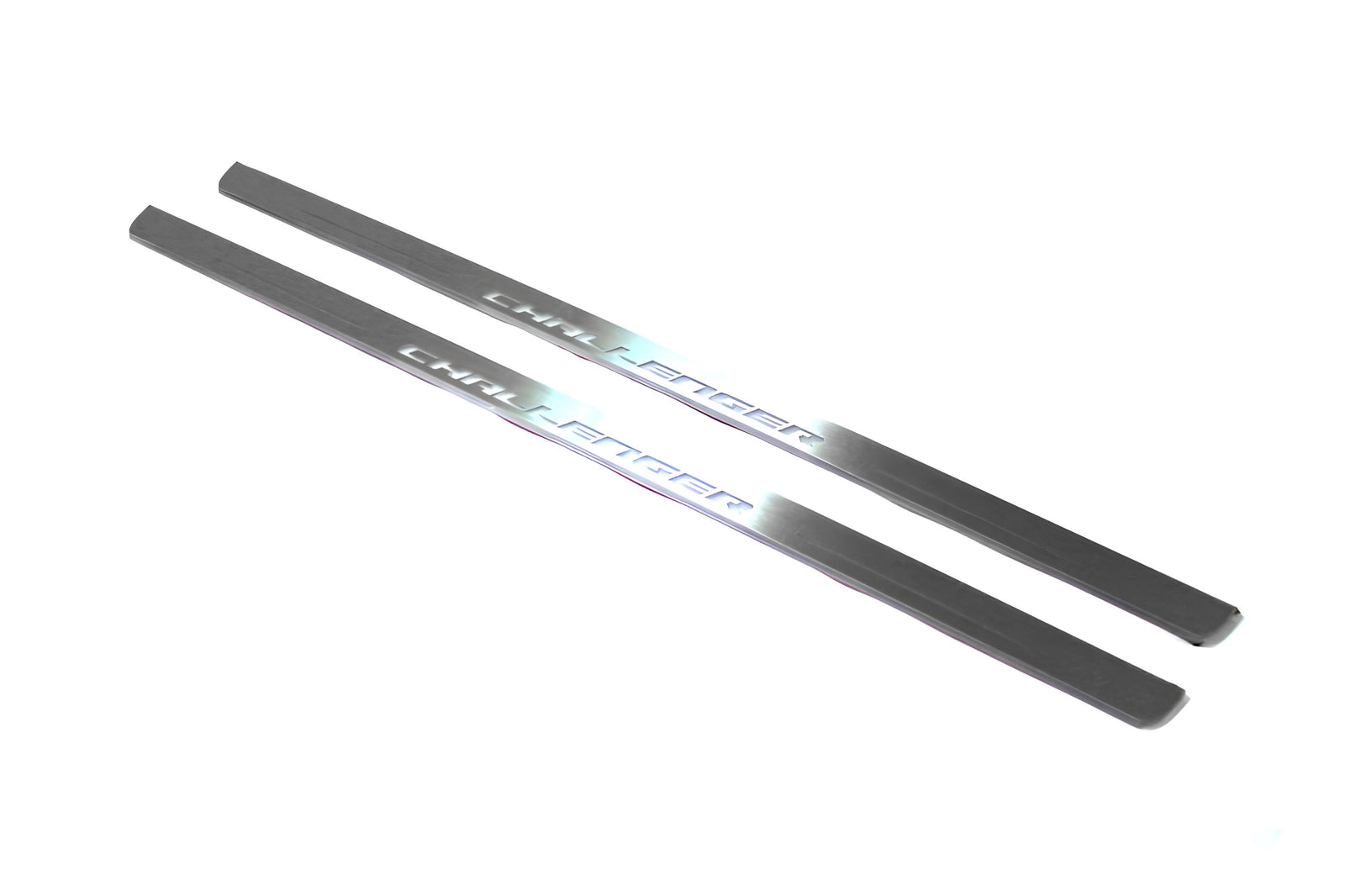 Dodge Challenger 2008+ entry guards in stainless steel with Challenger logo