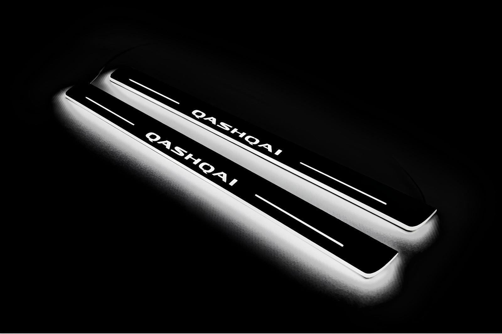 stainless steel LED door sill plates with Nissan Qashqai III J12 2021+ with Qashqai logo