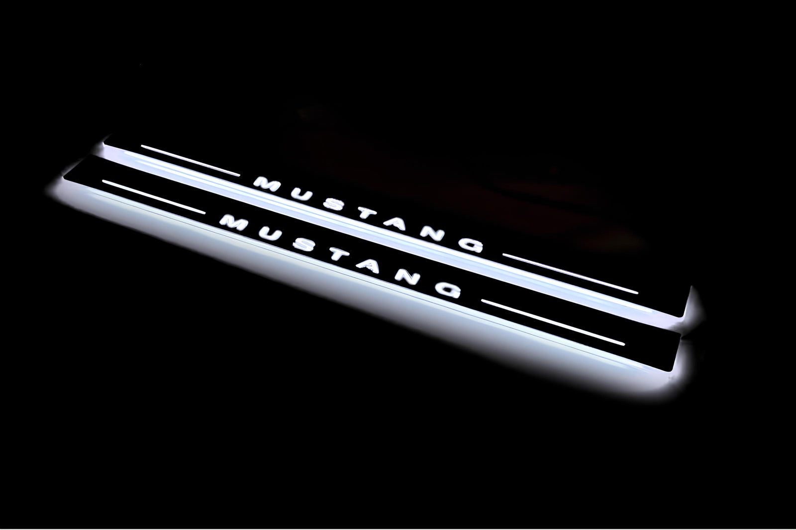 Ford Mustang V S197 2005+ stainless steel LED door sill plates with Mustang logo