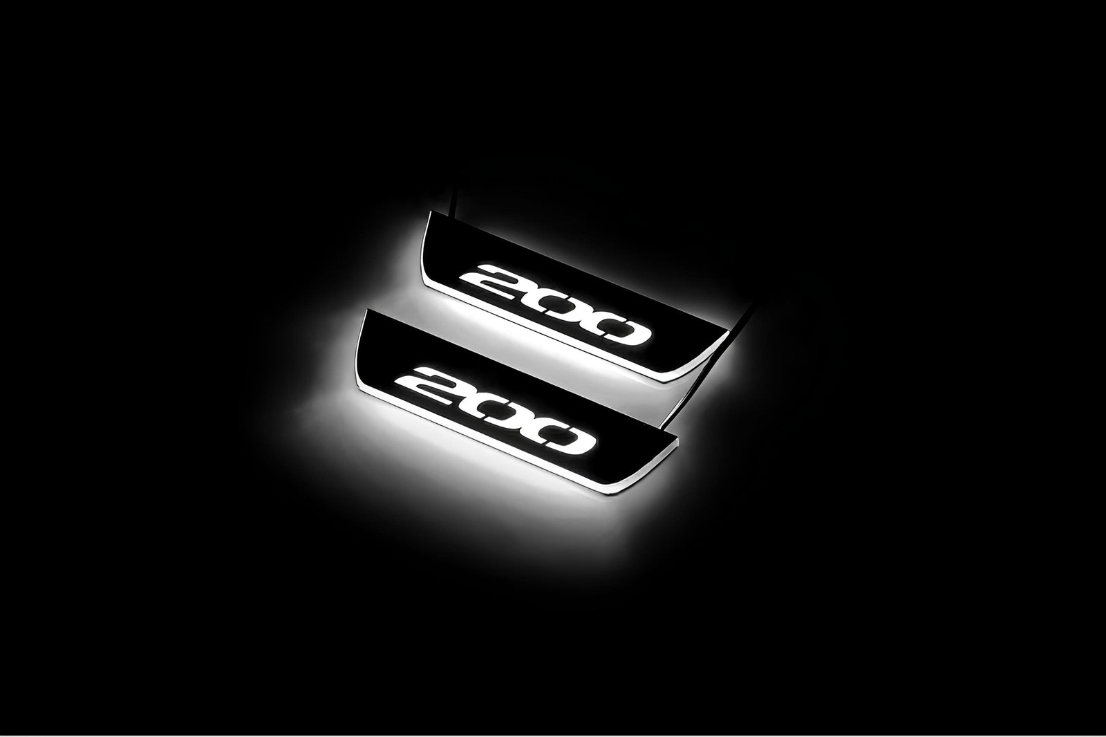 Chrysler 200 II 2015+ entry guards in stainless steel with 200 logo