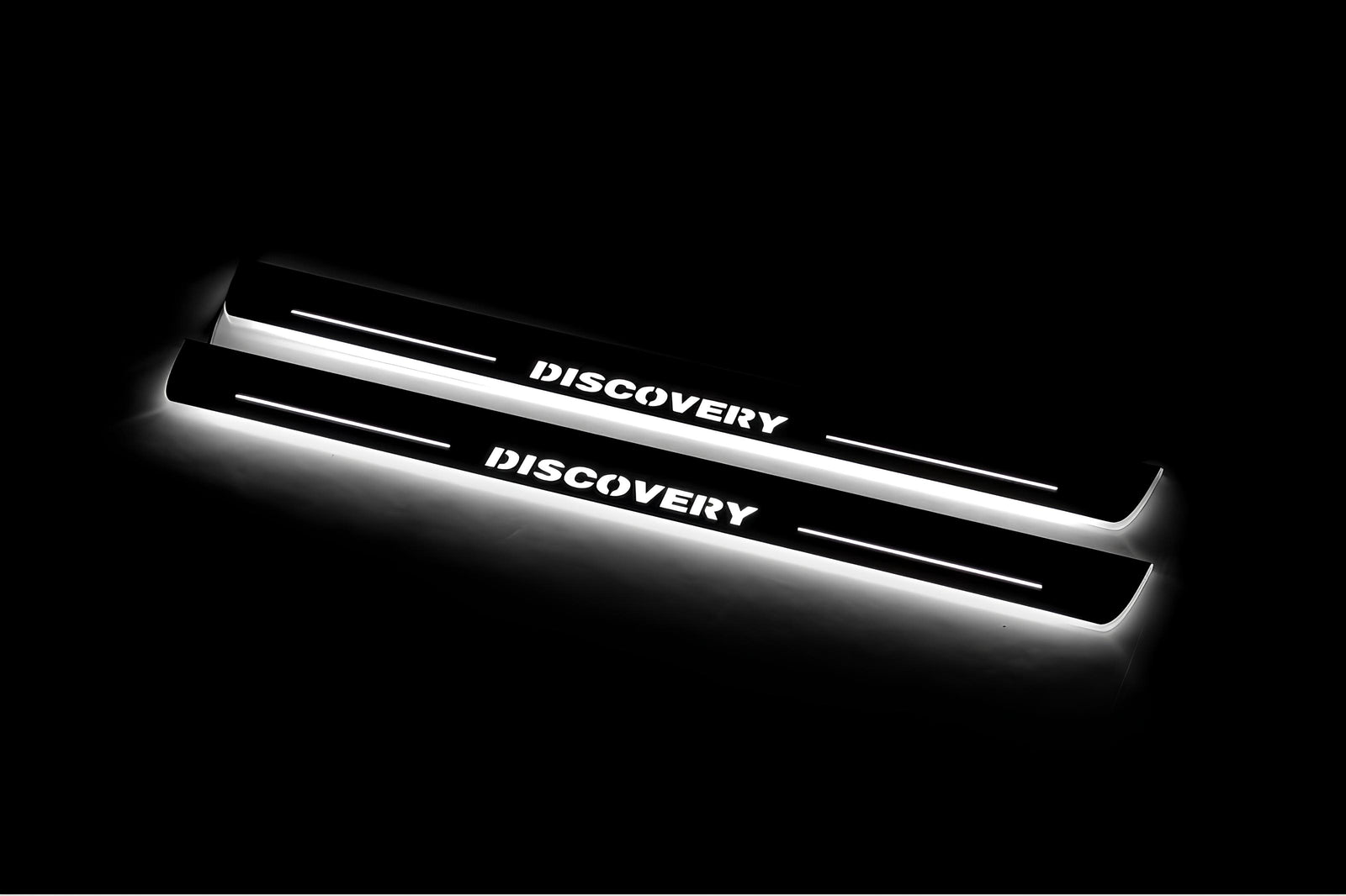 LED door sill plates Land Rover Discovery III 2004+ in stainless steel with Discovery logo