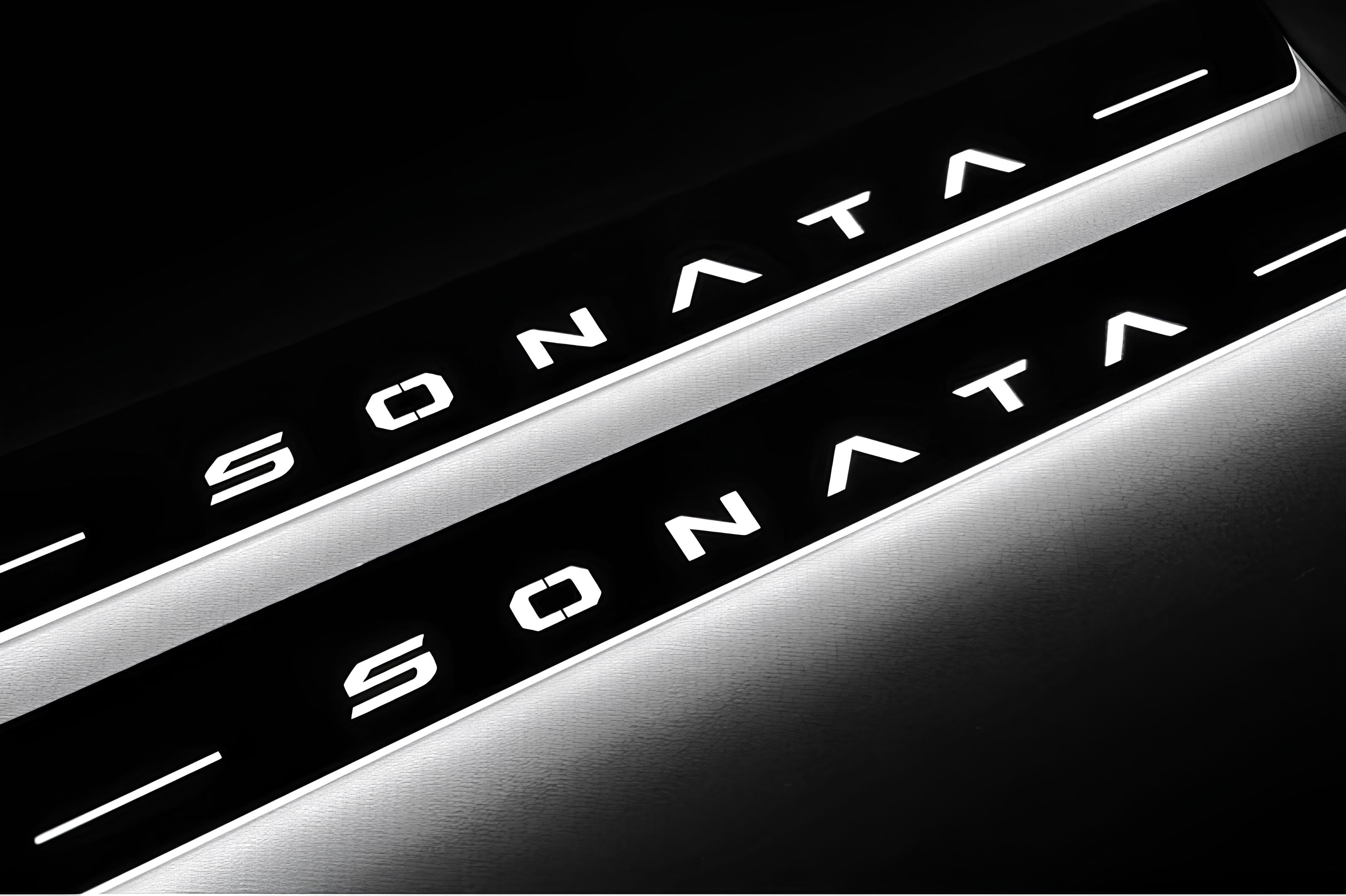 Illuminated LED Door Sill Tread Plates Hyundai Sonata VIII FL 2024+ With Sonata Logo Hyundai Led Door Sills opdesign