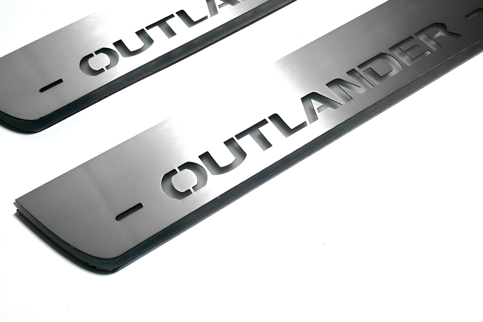 LED door sill plates Mitsubishi Outlander II CW 2007+ stainless steel with Outlander logo
