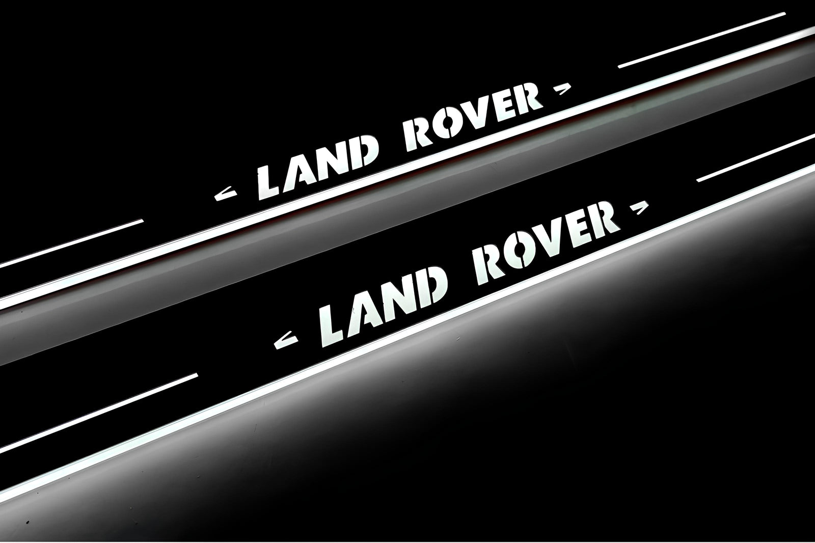 Land Rover Discovery III 2004+ stainless steel LED door sill plates with Land Rover logo