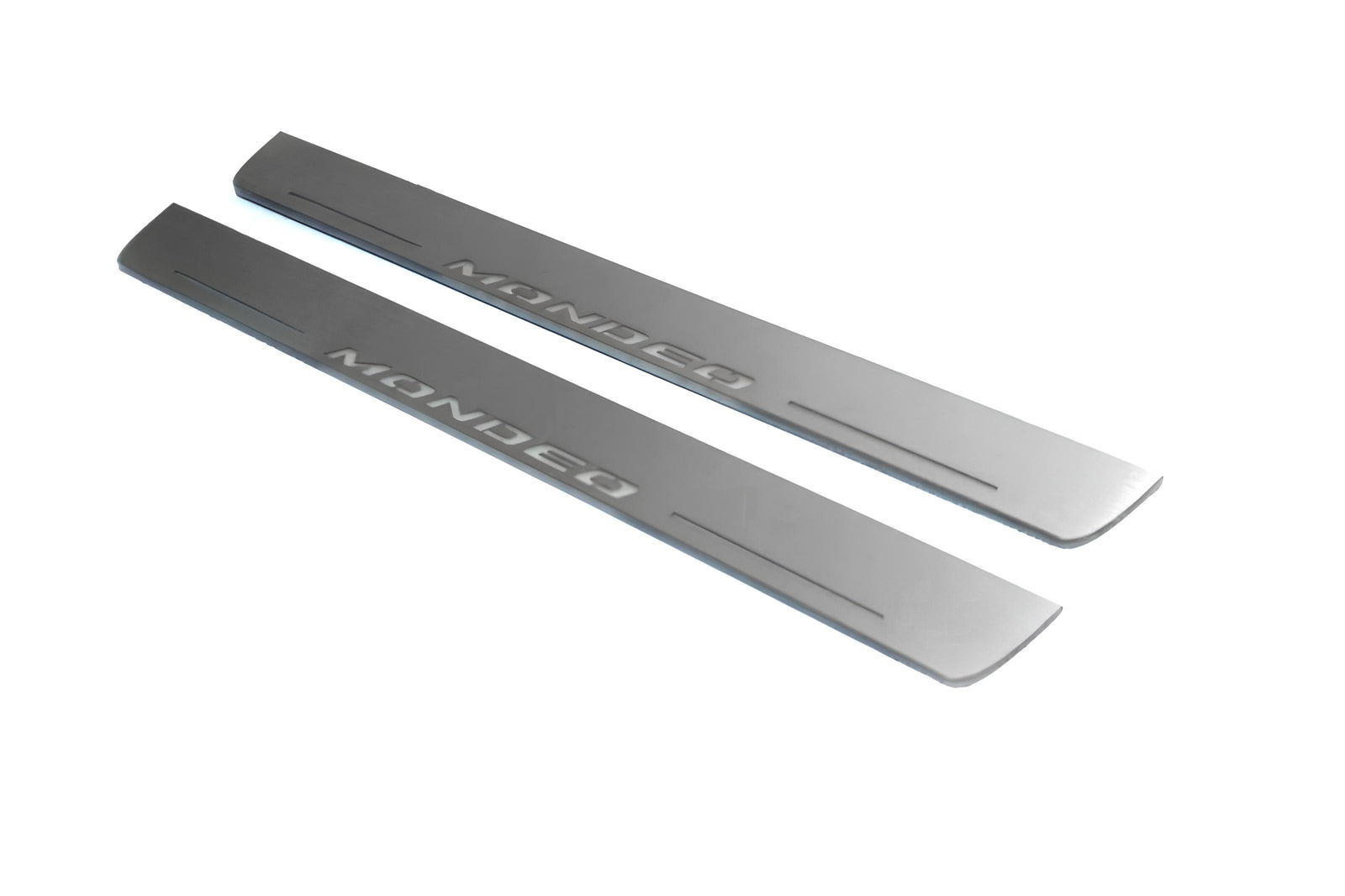 Ford Mondeo V 2014+ door sill plates in stainless steel with Mondeo logo
