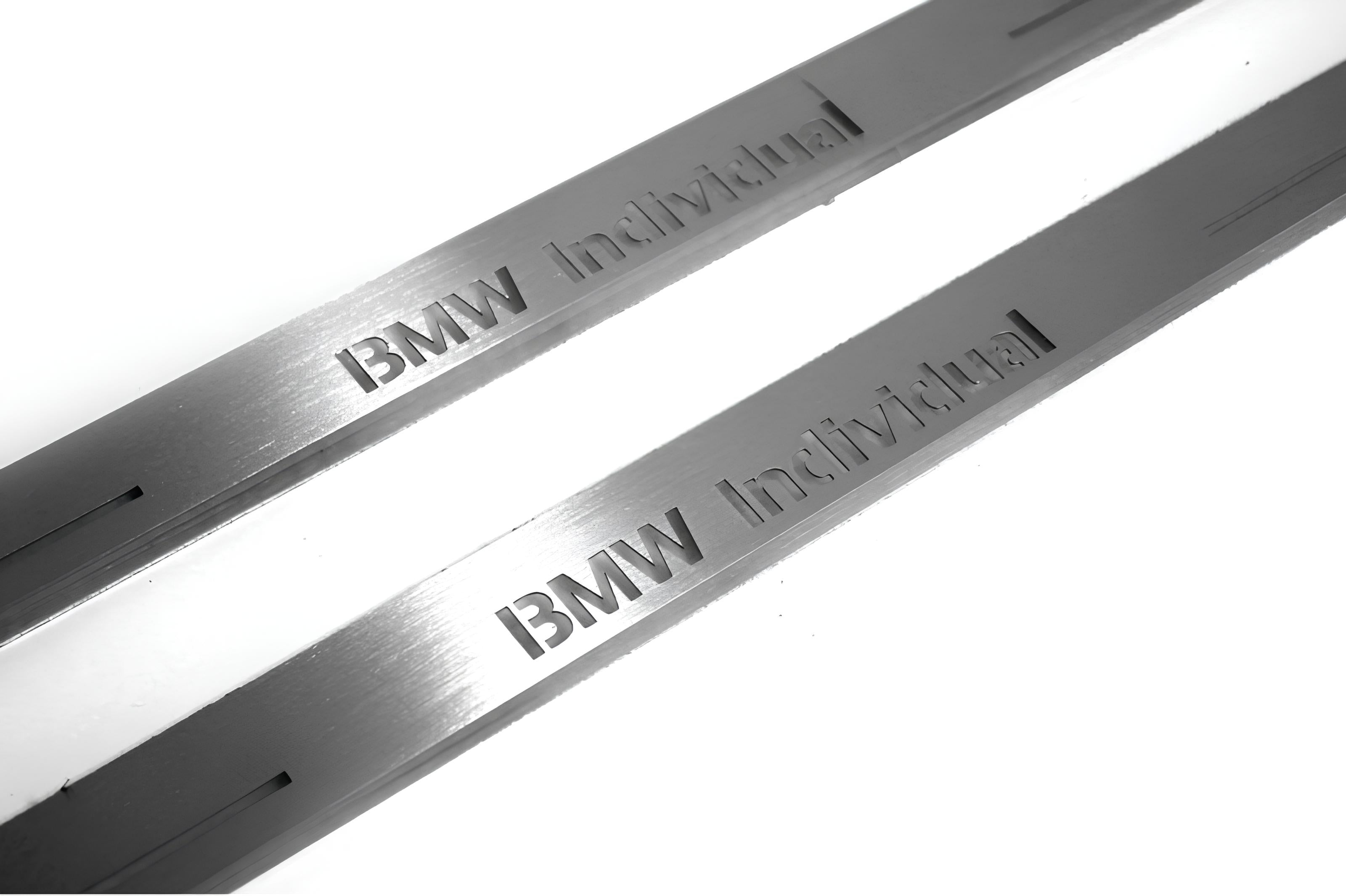 Illuminated LED Door Sill Tread Plates BMW X5 E53 1999-2006 With BMW Individual Logo BMW Led Door Sills opdesign