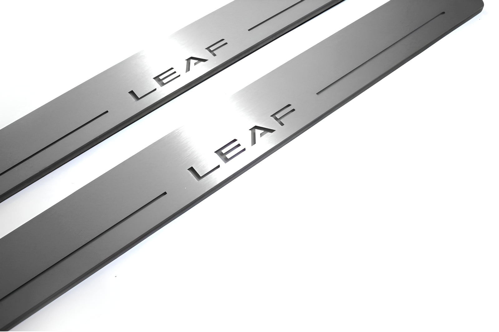 LED door sill plates for Nissan Leaf I 2010+ with Leaf logo