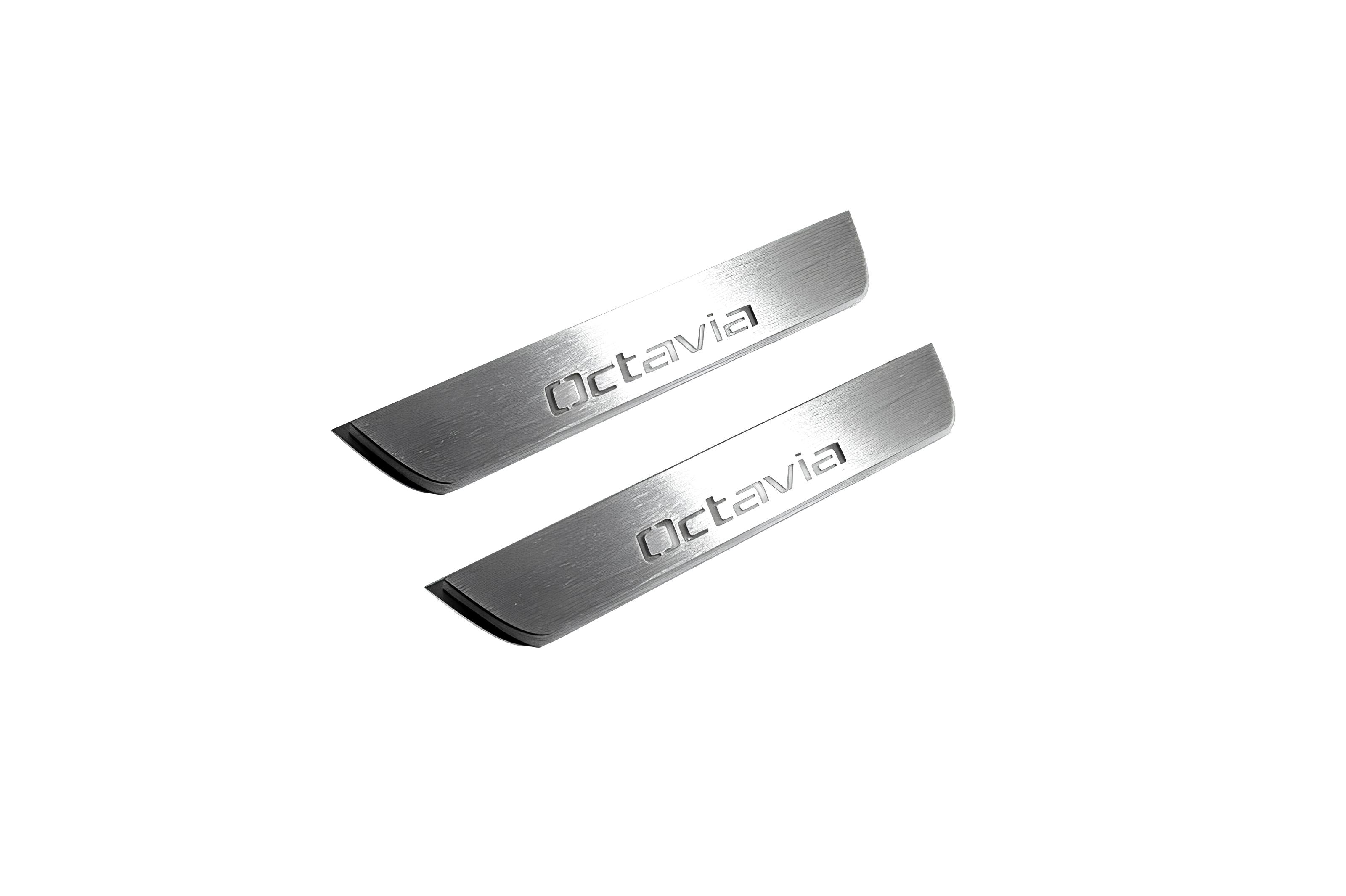 Illuminated LED Door Sill Tread Plates Skoda Octavia II (A5) 2004-2013 With Octavia Logo Skoda Led Door Sills opdesign