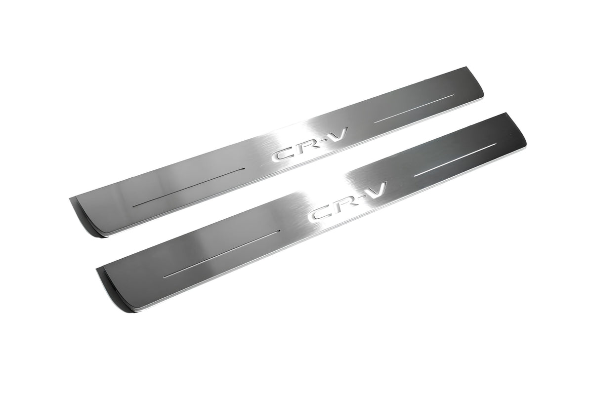 Honda CR-V V 2017+ illuminated entry guards in stainless steel with CR-V logo