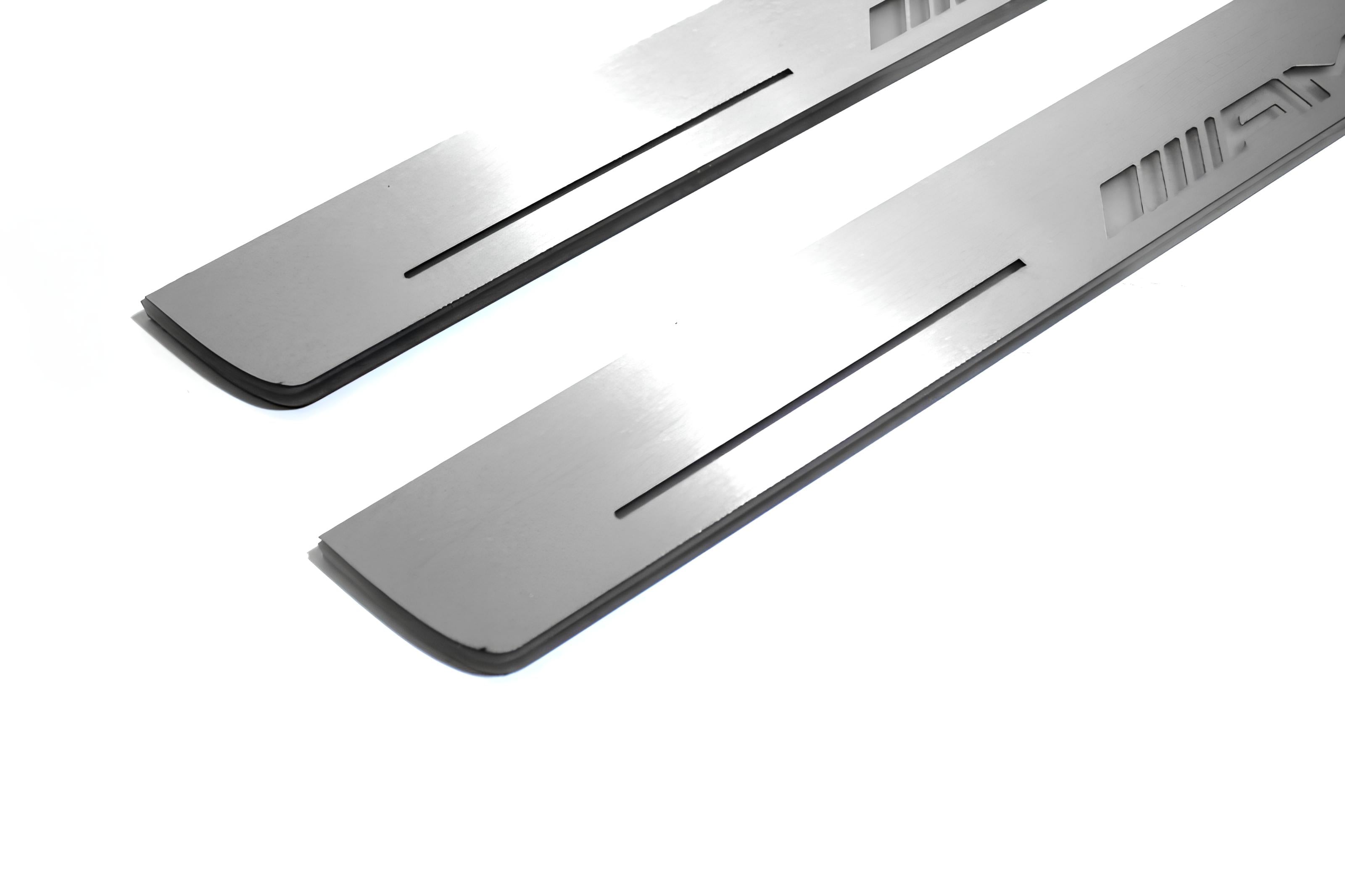 Illuminated LED Door Sill Tread Plates Mercedes E W211 2002-2009 With AMG Logo Mercedes Led Door Sills opdesign