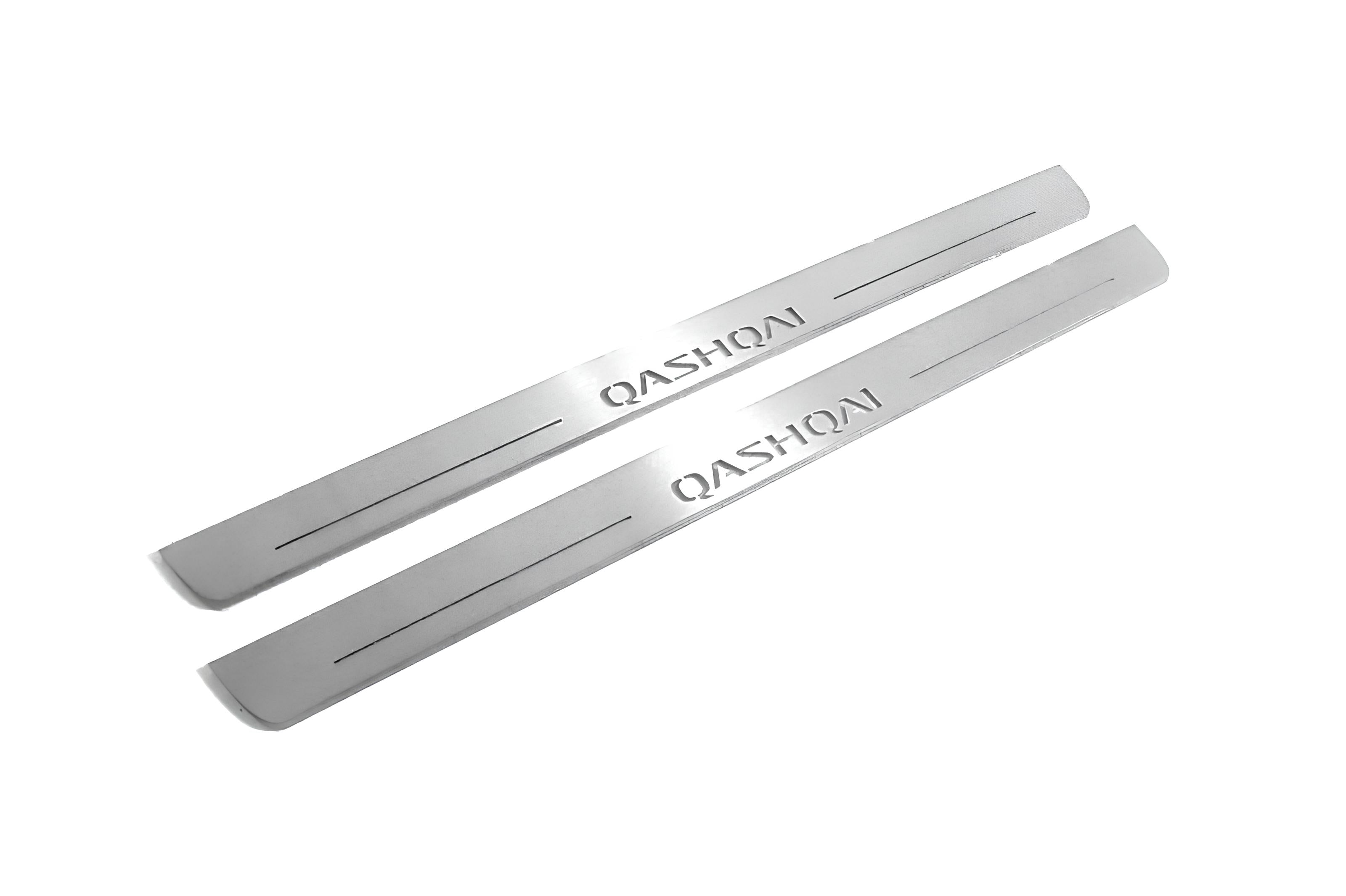 Illuminated LED Door Sill Tread Plates Nissan Qashqai II 2014-2021 With Qashqai Logo Nissan Led Door Sills opdesign