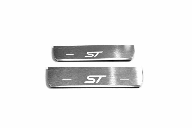 Ford Focus III 2011+ LED door sill plates in stainless steel with ST logo