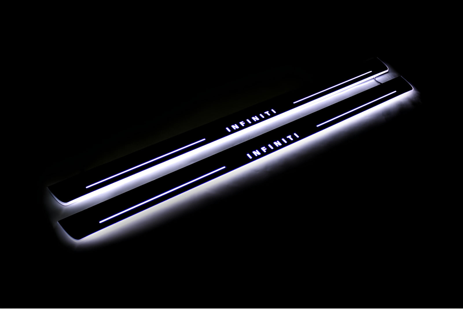 LED door sill plates Infiniti G 4D 2007+ in stainless steel with Infiniti logo