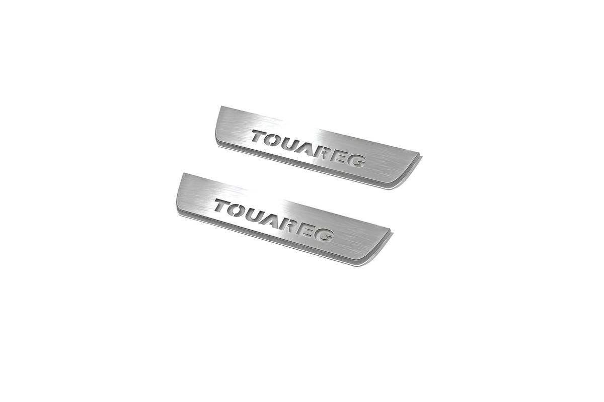 Volkswagen Touareg II 2010+ illuminated entry guards in stainless steel with Touareg logo
