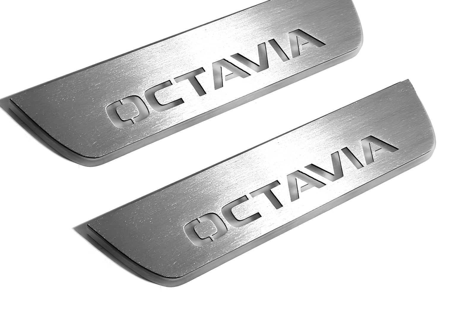 Skoda Octavia III (A7) 2013+ LED door sill plates in stainless steel with Octavia logo