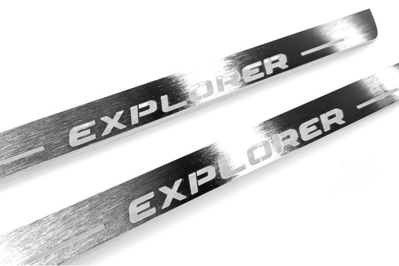 Ford Explorer V 2011+ LED door sill plates with Explorer logo