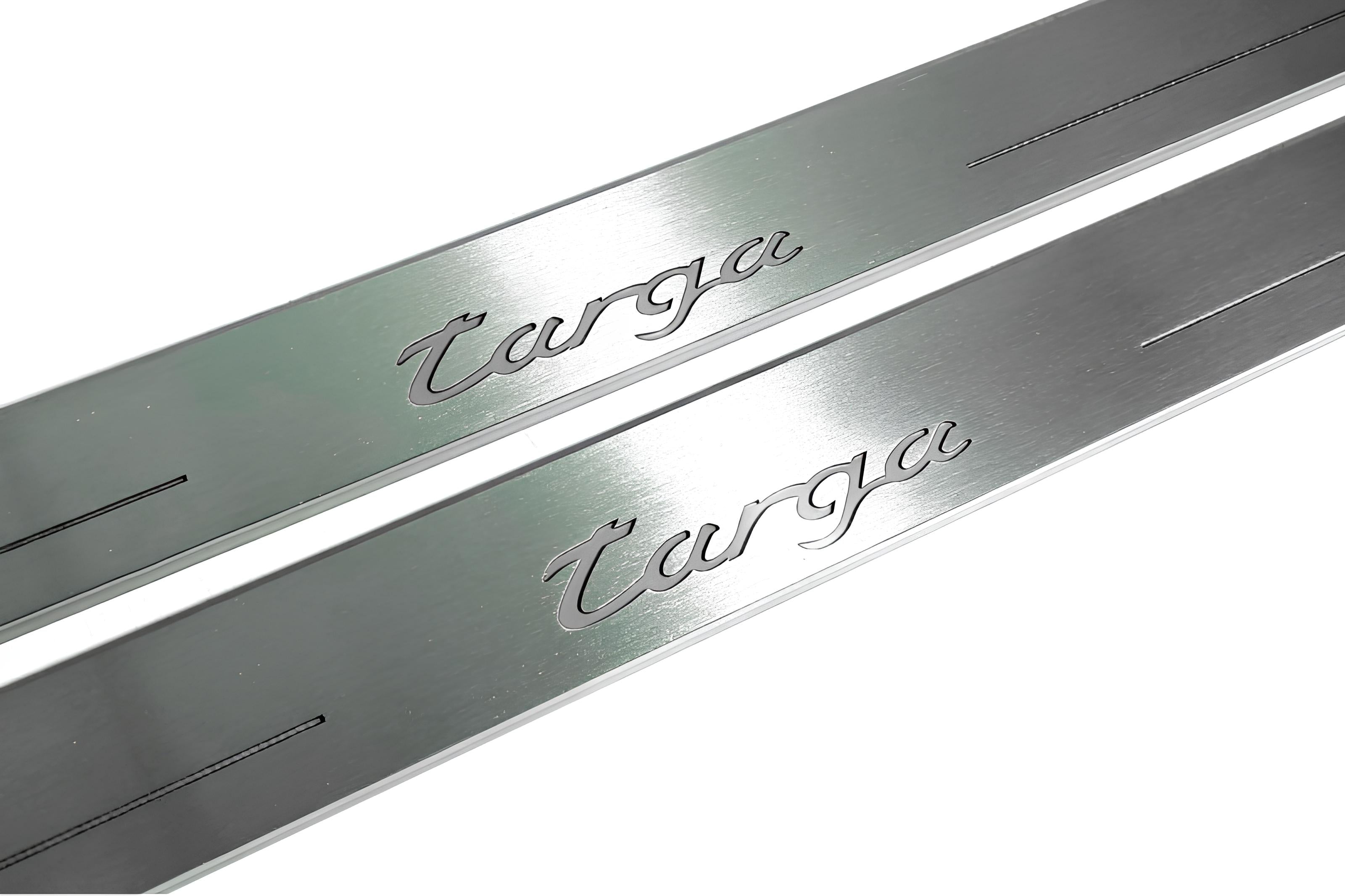 Illuminated LED Door Sill Tread Plates Porsche 911 (997) GT1 2004-2012 With Targa Logo Porsche Led Door Sills opdesign