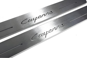 Illuminated LED Door Sill Tread Plates Porsche Cayenne II 2010-2017 With Cayenne Logo Porsche Led Door Sills opdesign