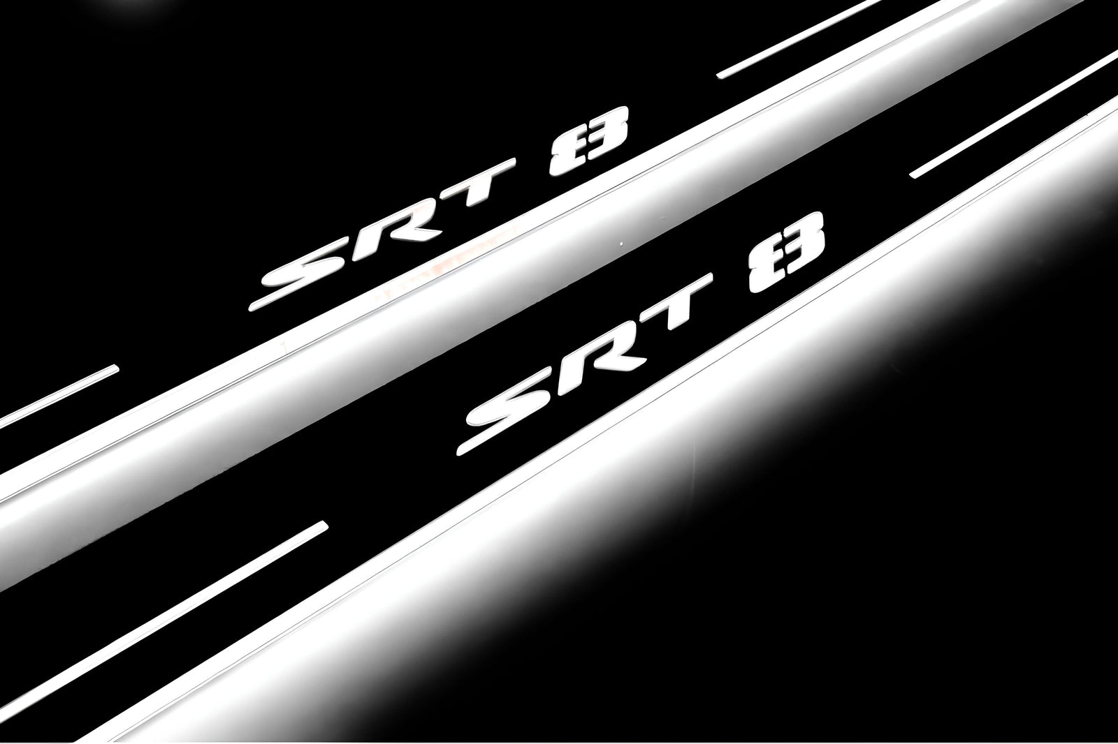 Dodge Challenger 2008+ door sill plates in stainless steel with SRT8 logo