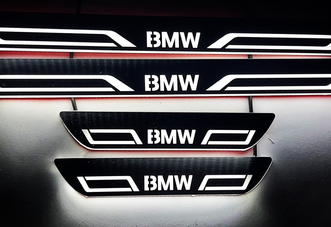 Illuminated LED Door Sill Tread Plates BMW X5 E70 2006-2013 With BMW LINE Logo BMW Led Door Sills opdesign