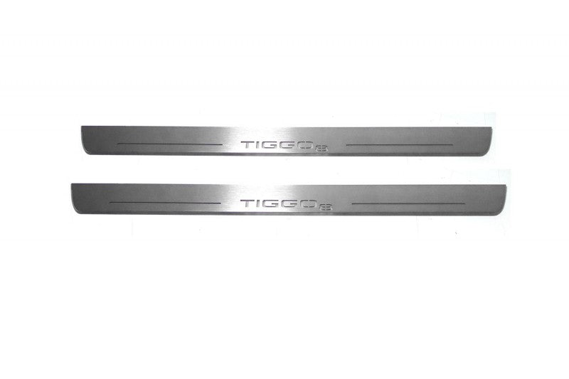Chery Tiggo 8 2018+ LED door sill plates stainless steel with Tiggo 8 logo