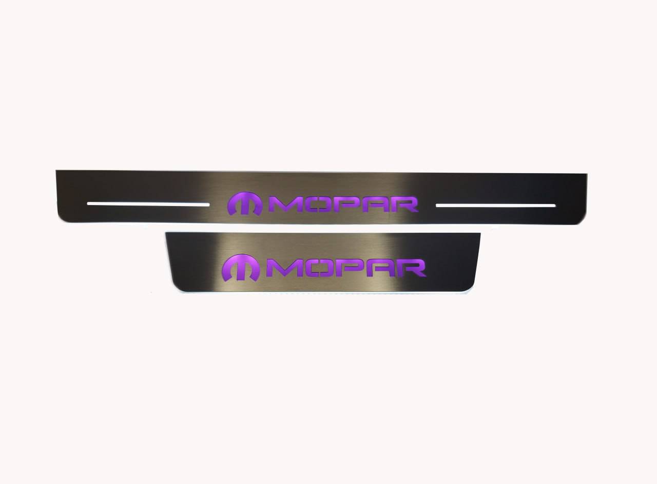 Illuminated LED Door Sill Tread Plates Chrysler 300C II 2011+ With MOPAR Logo Chrysler Led Door Sills opdesign