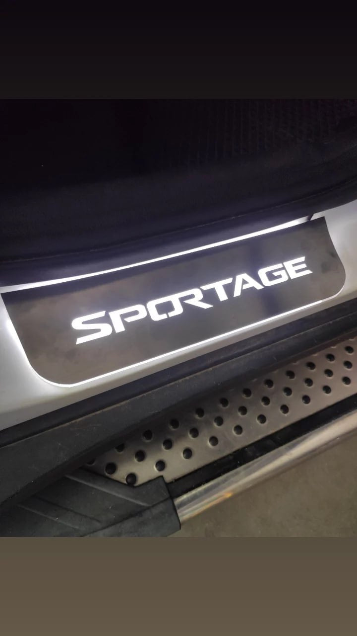 Kia Sportage IV 2015-2022 LED Door Sills Illuminated Scuff Sportage Logo Stainless Steel Entry Guards Door Sills Decoin