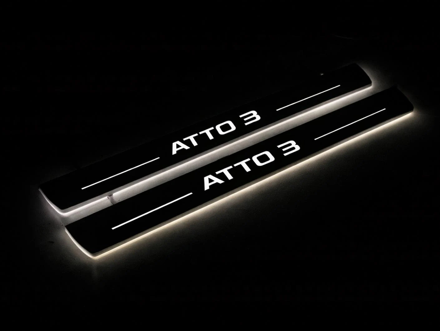 BYD Atto 3 2022-2026 Stainless Steel LED Door Sills – Atto 3 Logo