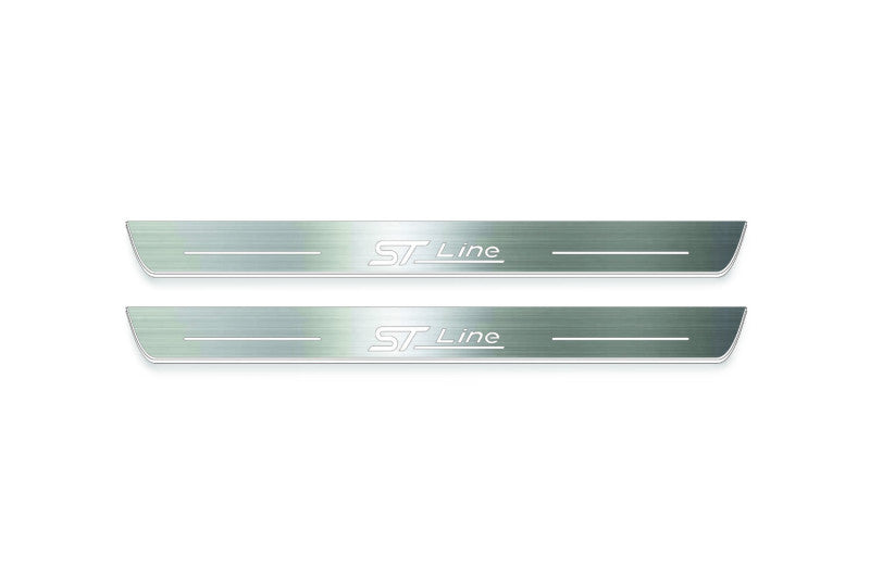 Ford Escape IV 2020+ LED door sill plates in stainless steel with ST line logo