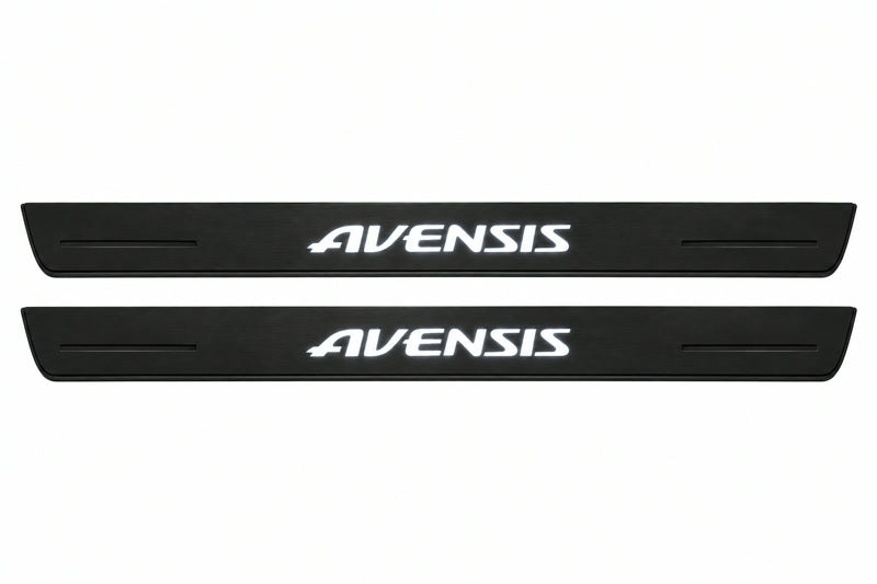 Catalogue illustration of two front black Matte PRO LED door sill plates with illuminated Avensis lettering for Toyota Avensis III T270; dimensions are selected during manufacture.
